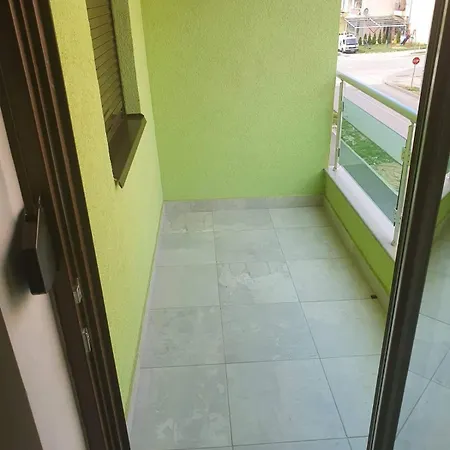 Dada Apartment *